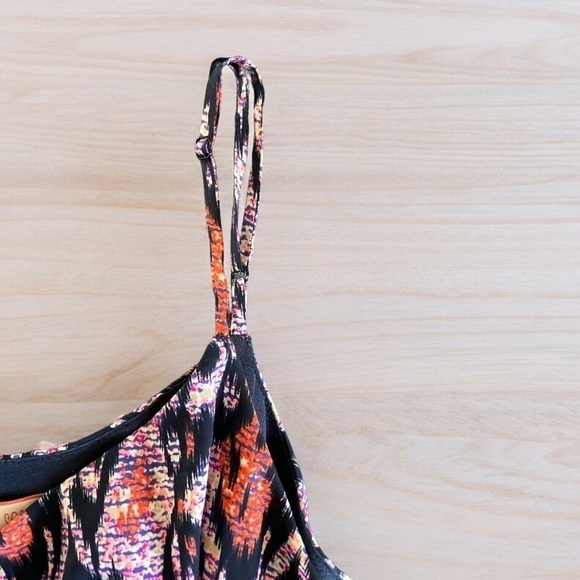 Best Society Open Sides Dress | SIZE M - Picture 8 of 9